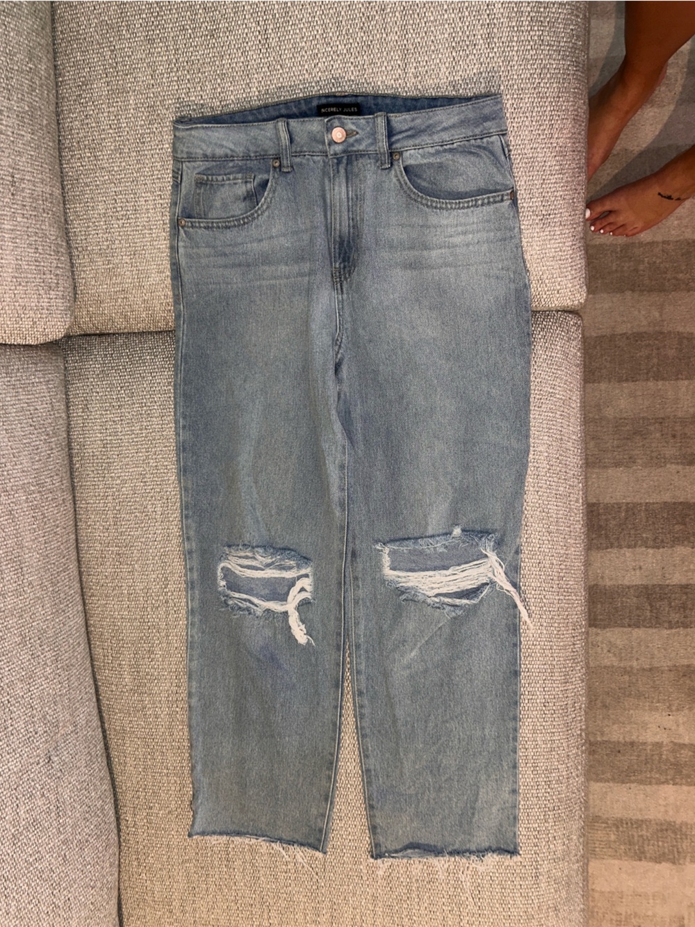 Sincerely Jules Light Wash Ripped Ankle Jeans